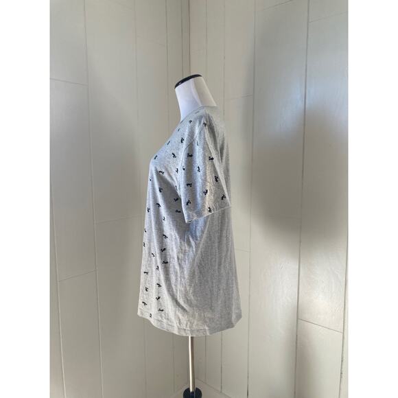 Disney Tiny Print Micky Mouse T-shirt, Size M - Picture 2 of 4